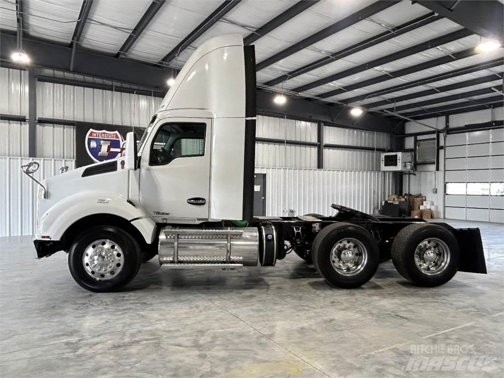Kenworth T880 Nyergesvontatók