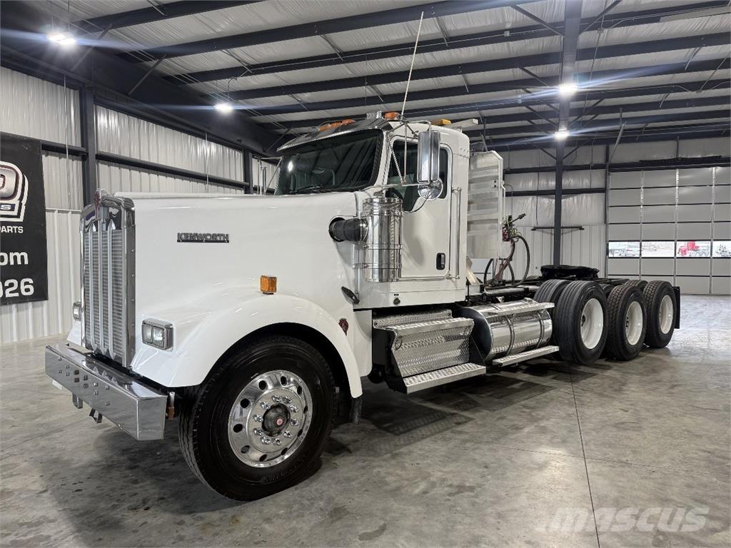 Kenworth W900 Nyergesvontatók