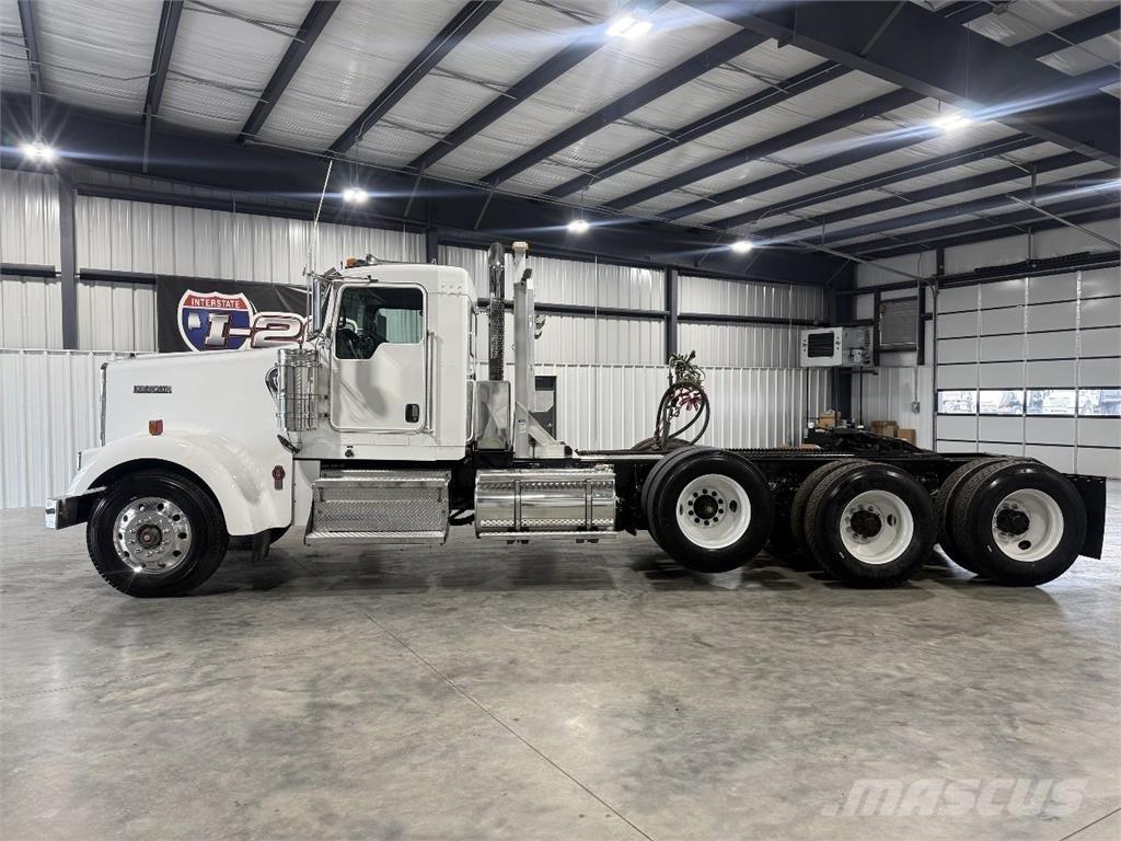 Kenworth W900 Nyergesvontatók