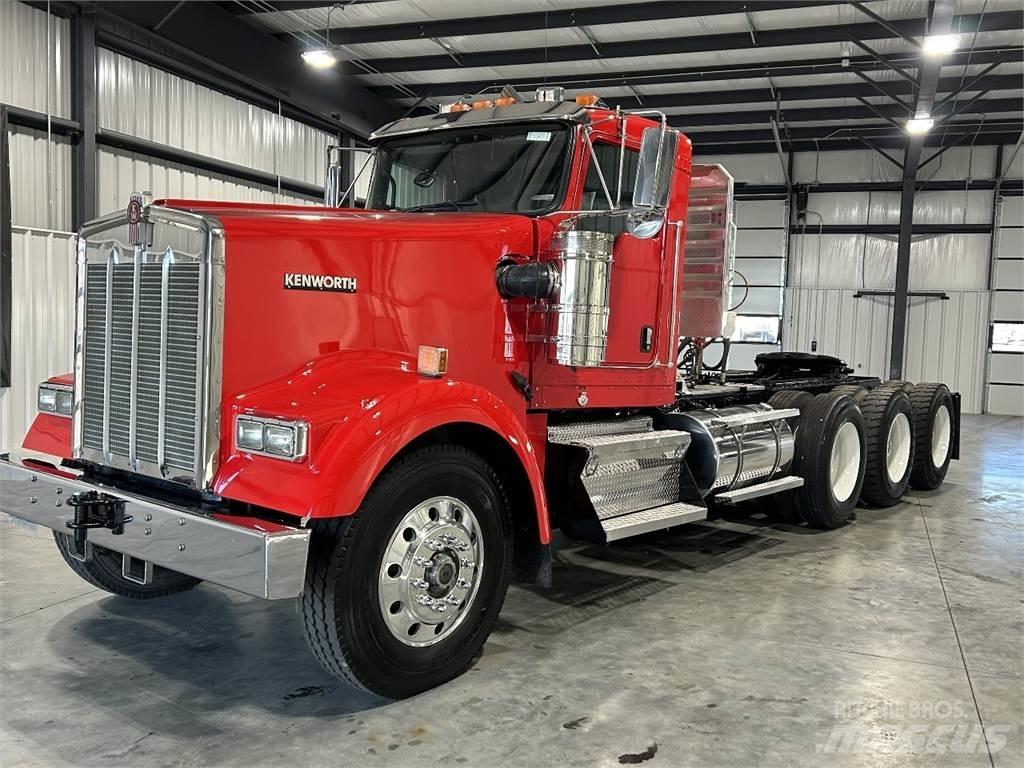 Kenworth W900L Nyergesvontatók