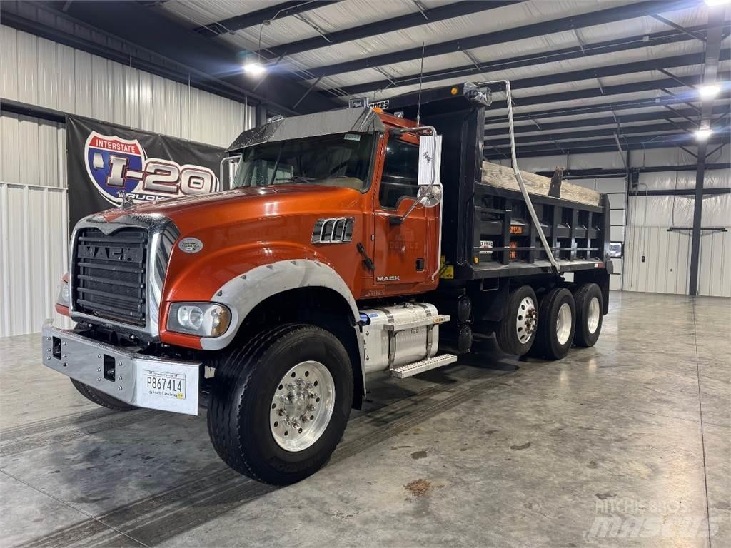 Mack GU433 Billenő teherautók