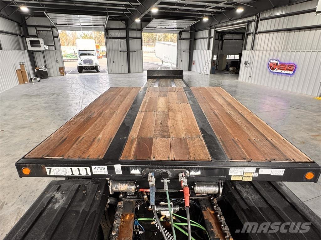 Trail King TK70MG Mélybölcsős