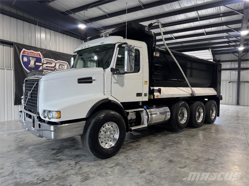 Volvo VHD Billenő teherautók