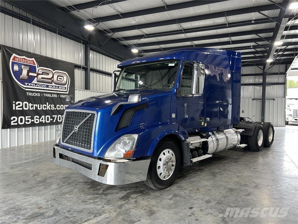 Volvo VNL630 Nyergesvontatók
