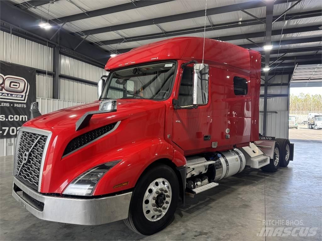 Volvo VNL64T740 Nyergesvontatók