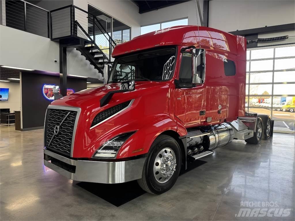 Volvo VNL64T740 Nyergesvontatók