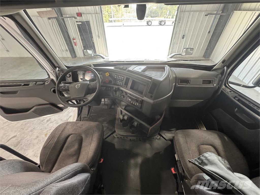 Volvo VNL760 Nyergesvontatók