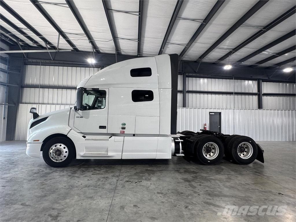Volvo VNL760 Nyergesvontatók