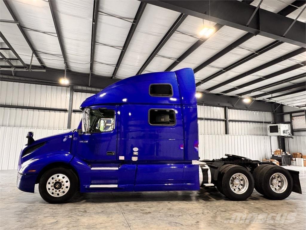 Volvo VNL860 Nyergesvontatók