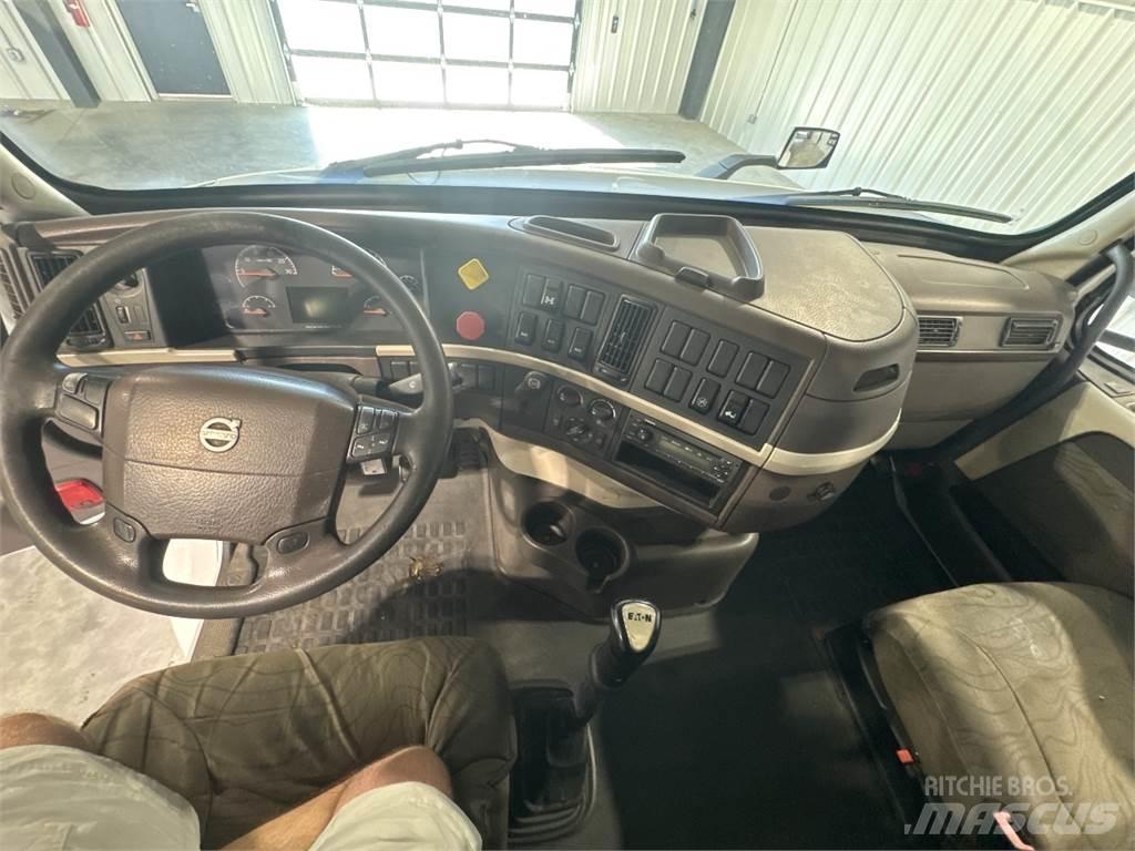 Volvo VNM64T200 Nyergesvontatók