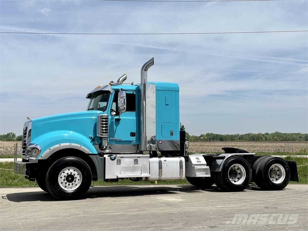 Mack Titan TD713 Nyergesvontatók