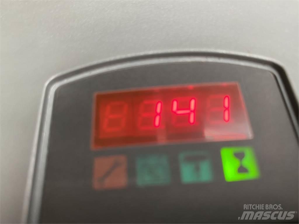 Toyota BT SWE080L Elektromos gyalogkíséretű targoncák