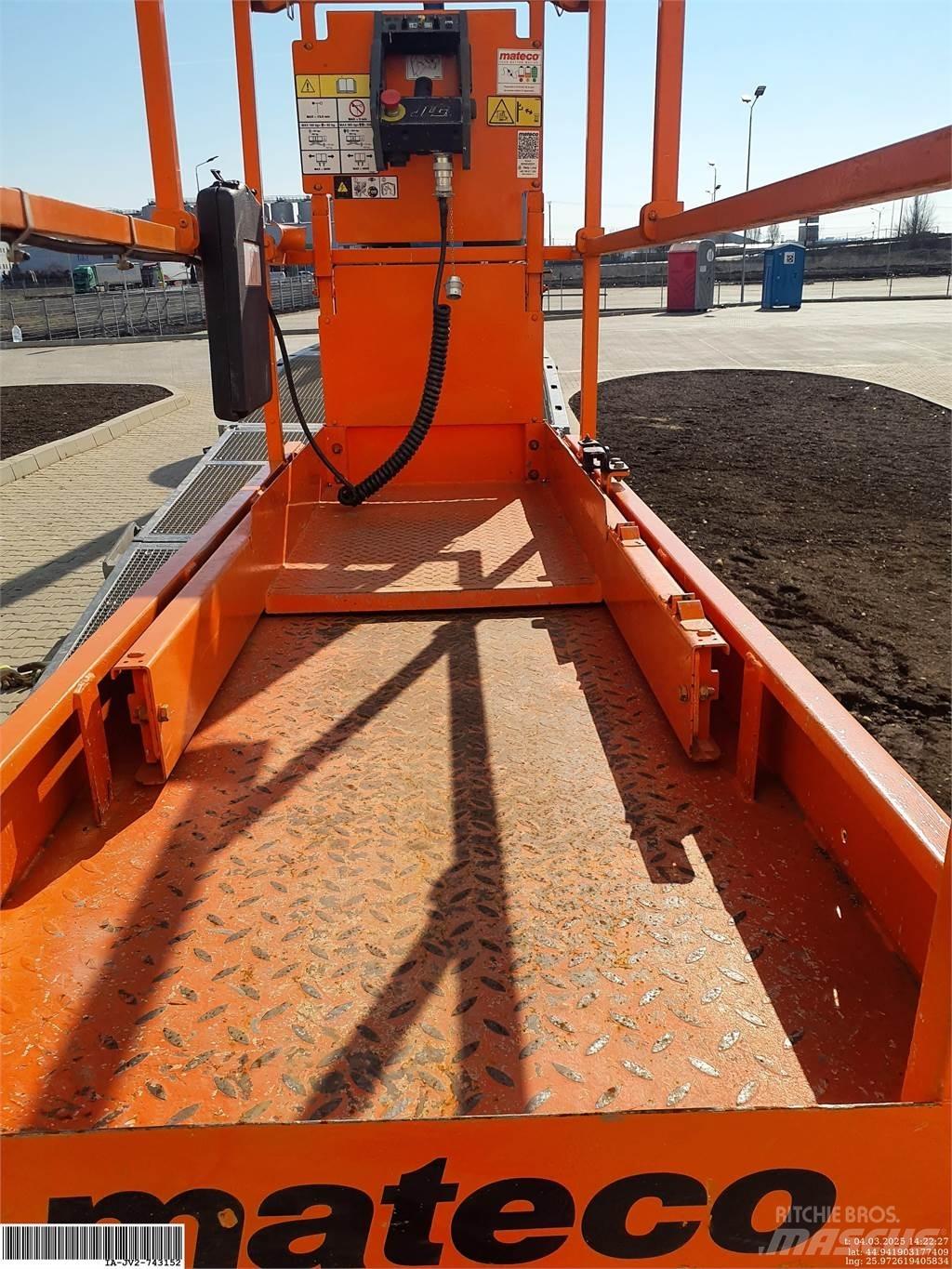 JLG 2032ES Ollós emelők