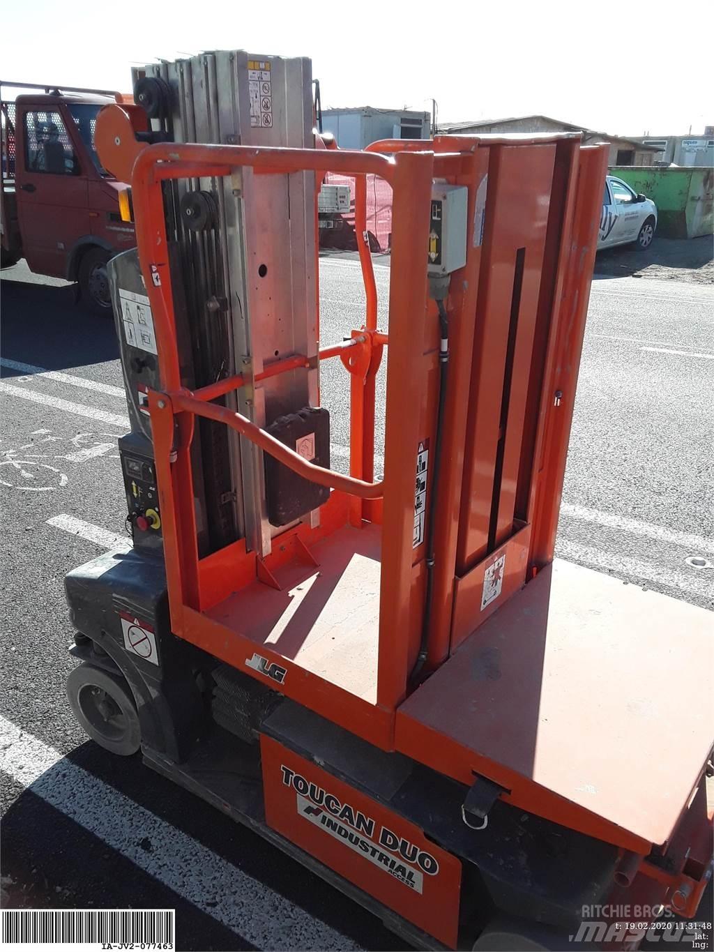 JLG Toucan duo Személyemelők