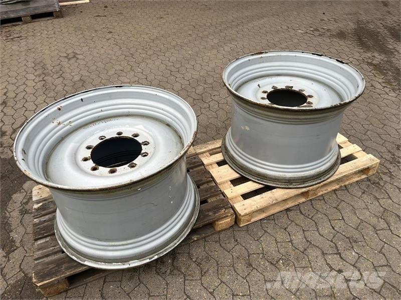  - - - Gumiabroncsok, kerekek és felnik