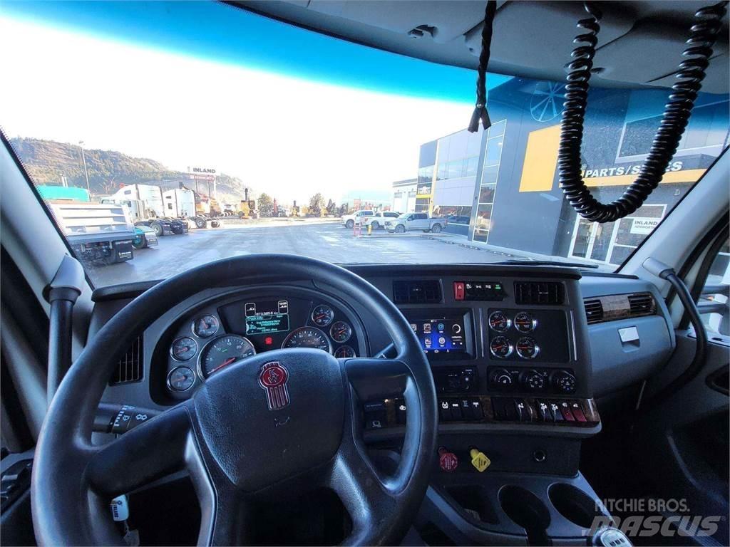 Kenworth T680 Fülkés alváz