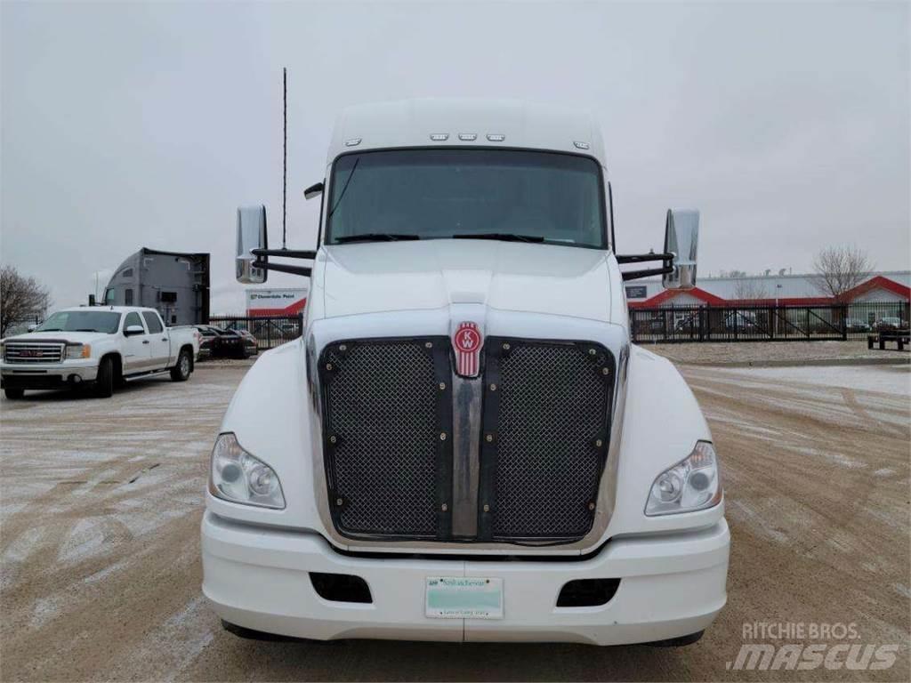 Kenworth T680 Nyergesvontatók