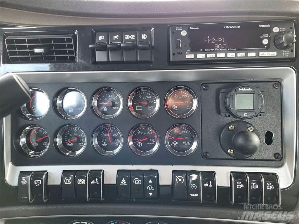 Kenworth W900 Fülkés alváz
