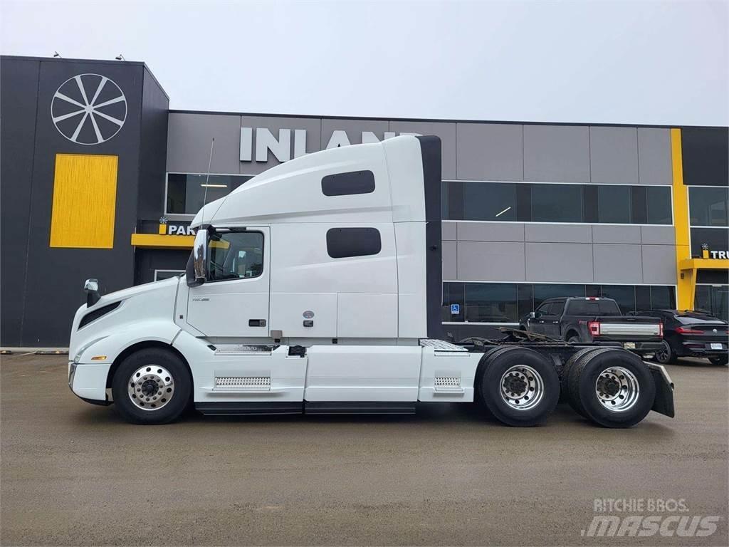 Volvo VNL 760 Fülkés alváz