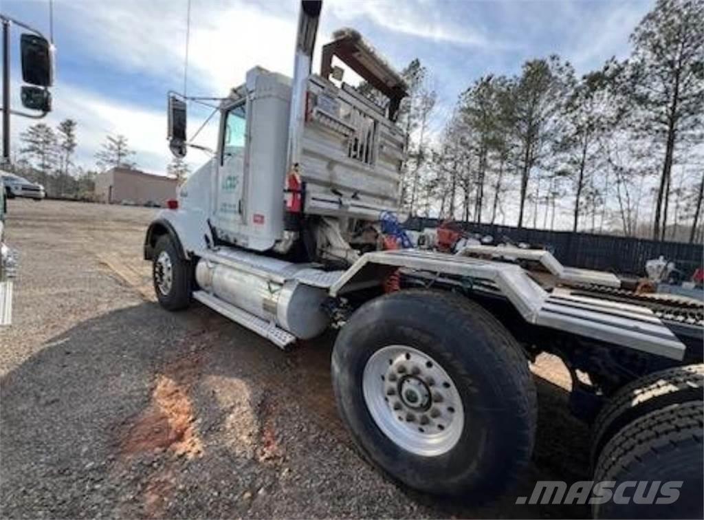 Kenworth T800 Egyéb alkatrészek