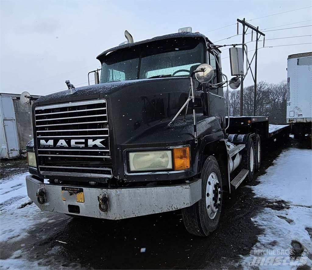 Mack CH613 Egyéb alkatrészek