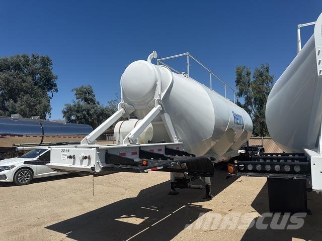  Aldura 1040CF Egyéb pótkocsik