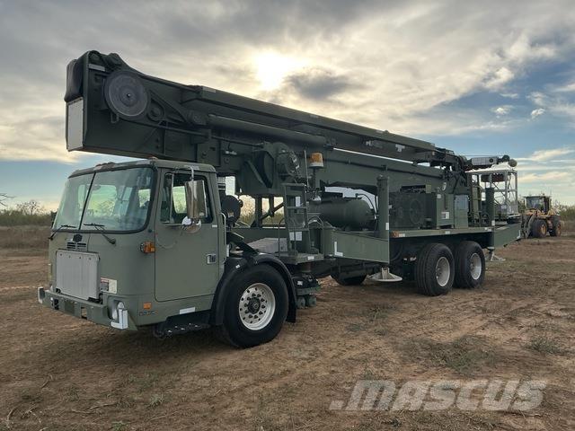 Autocar WXLL Teherautóra szerelt emelők és állványok