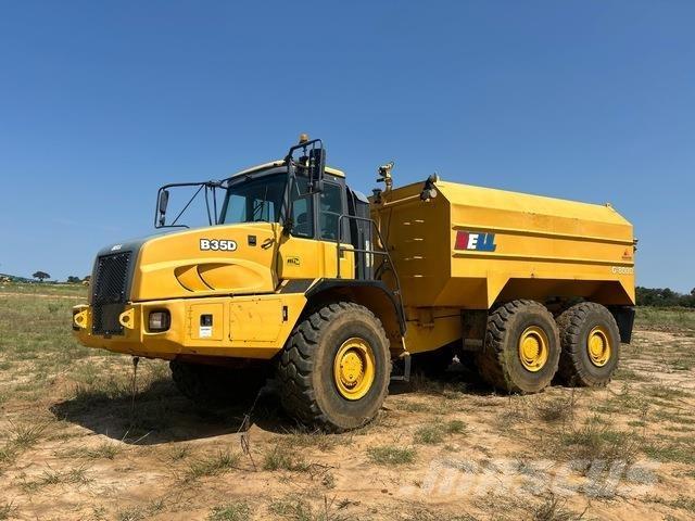 Bell B35D Vízszállító teherautók