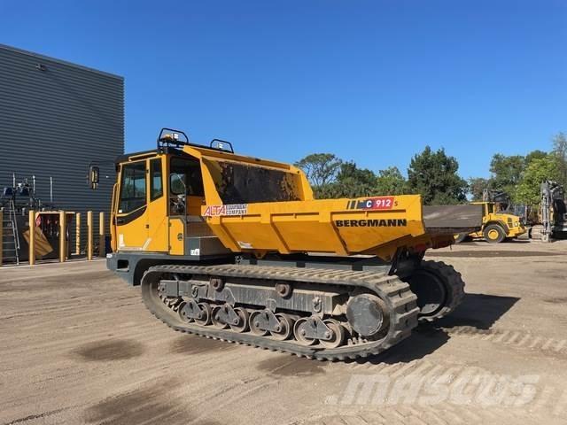  Bergman C912S Lánctalpas dömperek