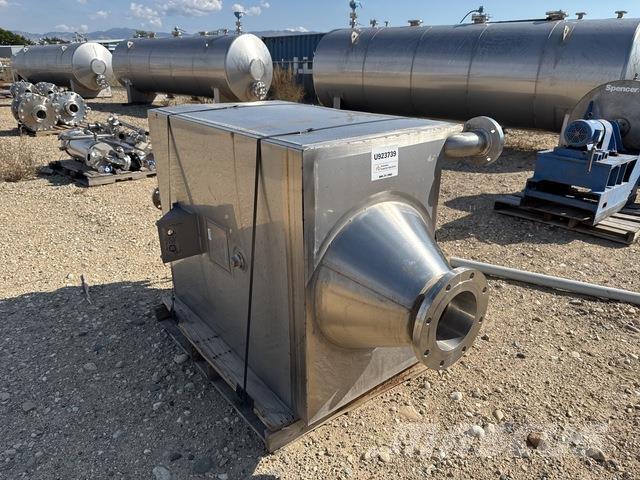  Berlie - Falco Építőipar - Egyebek