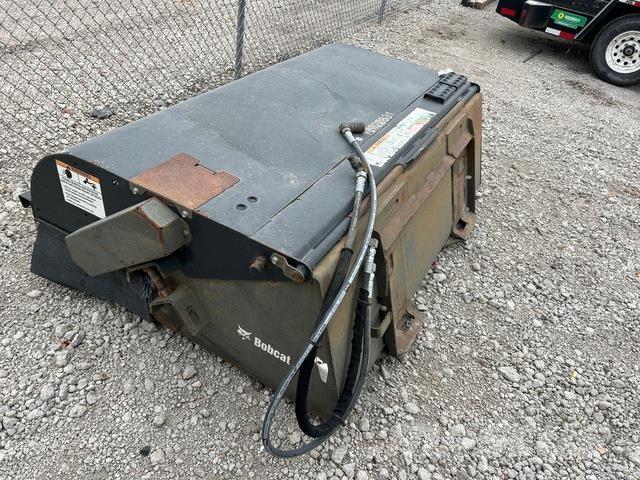 Bobcat  Úttakarító gépek