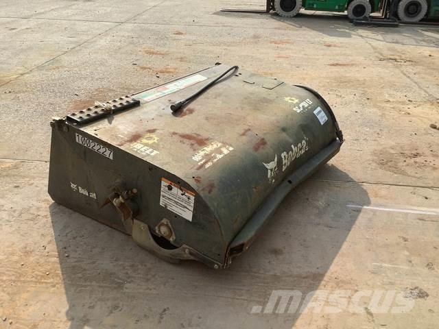 Bobcat 6707144 Úttakarító gépek