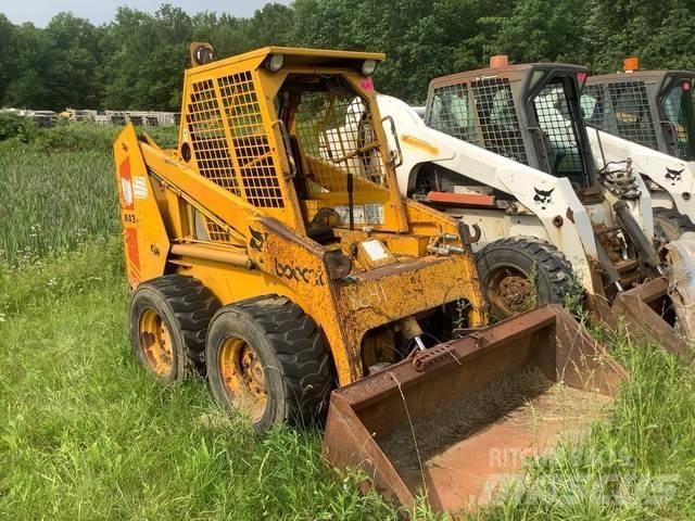 Bobcat 843 Kompaktrakodók