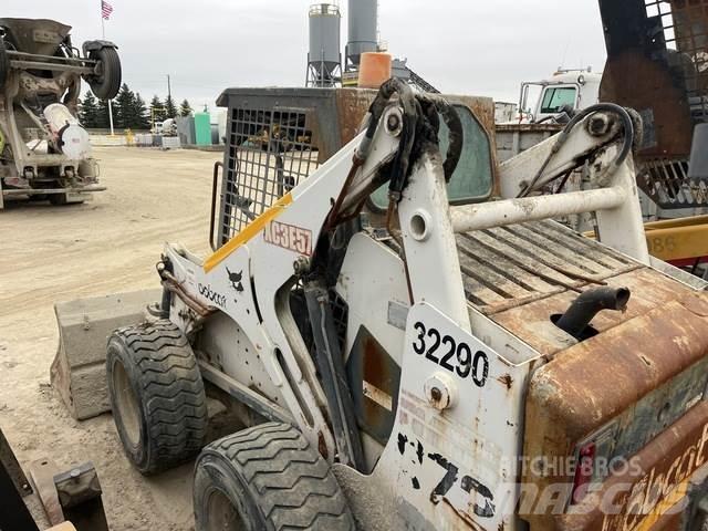 Bobcat 873 Kompaktrakodók