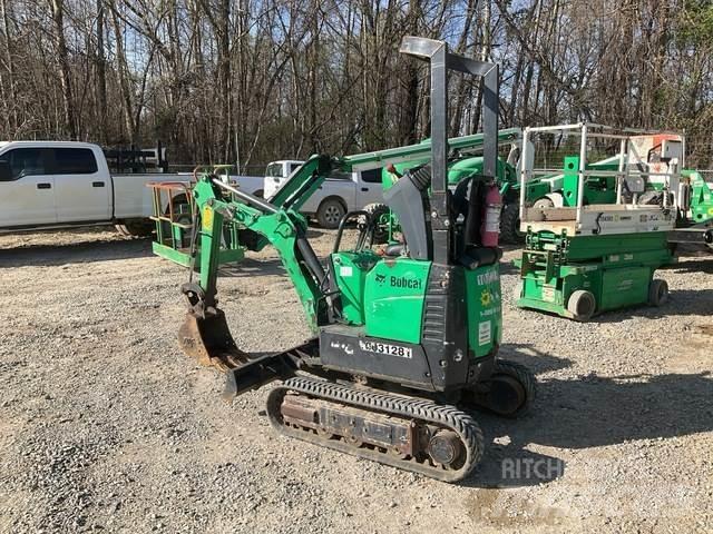 Bobcat E10 Lánctalpas kotrók