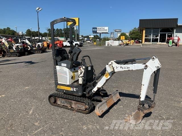 Bobcat E10 Lánctalpas kotrók