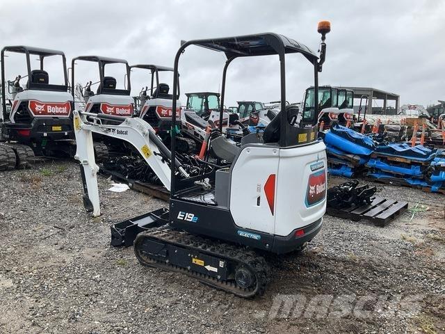 Bobcat E19e Lánctalpas kotrók