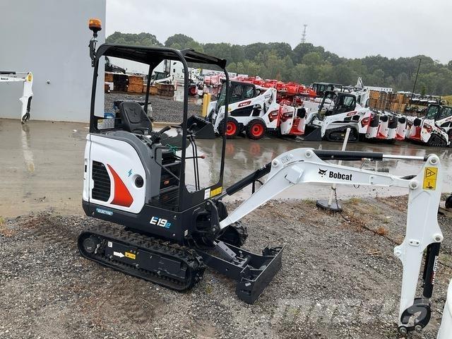 Bobcat E19e Lánctalpas kotrók