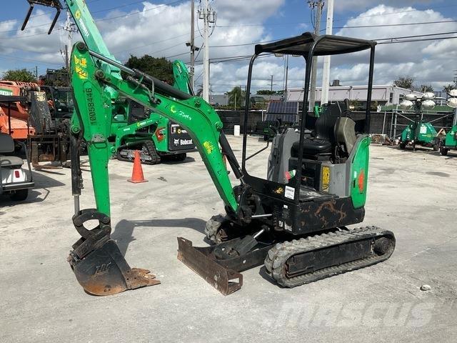 Bobcat E20 Lánctalpas kotrók