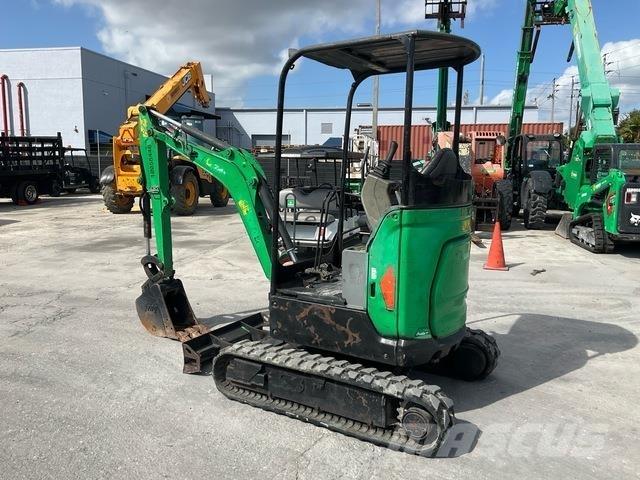 Bobcat E20 Lánctalpas kotrók