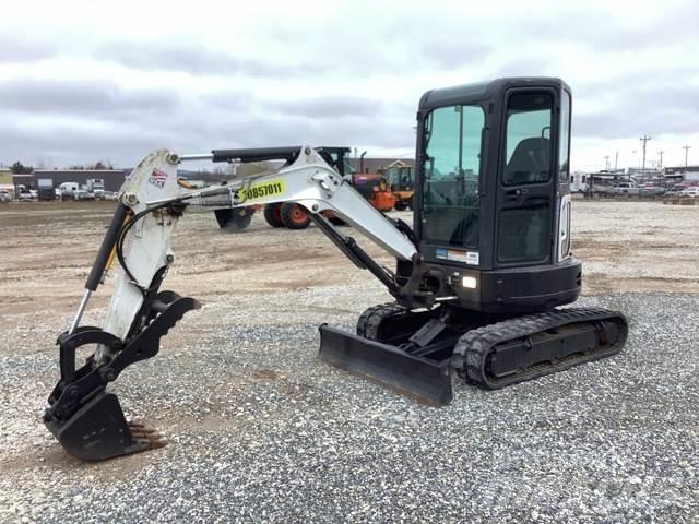 Bobcat E26 Lánctalpas kotrók