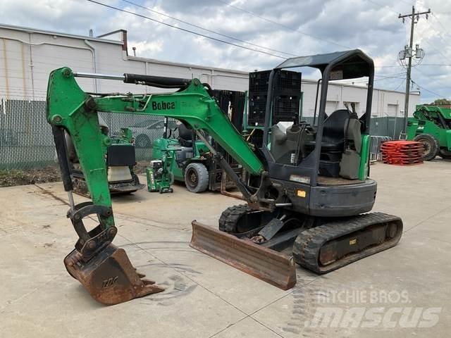 Bobcat E26 Lánctalpas kotrók