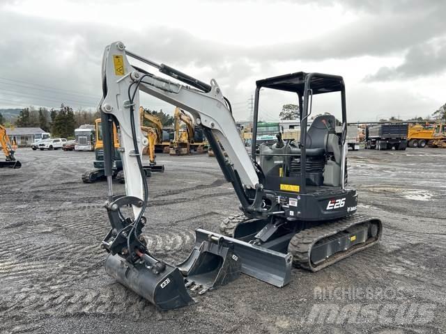 Bobcat E26 Mini kotrók < 7t