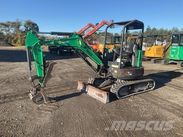 Bobcat E26 Lánctalpas kotrók