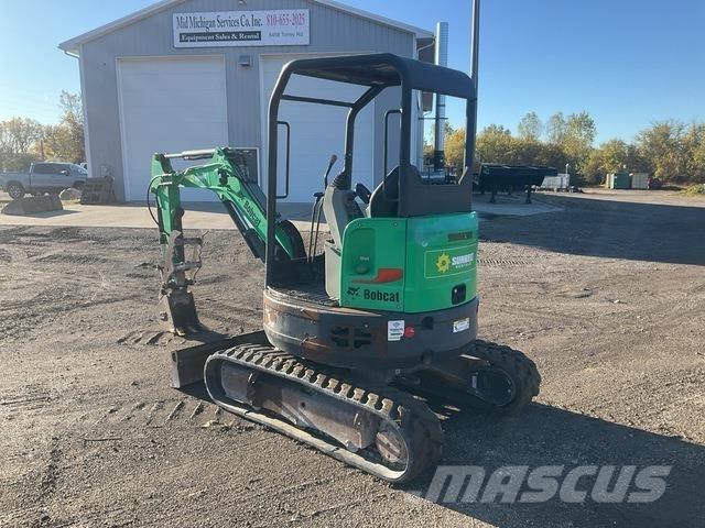 Bobcat E26 Lánctalpas kotrók