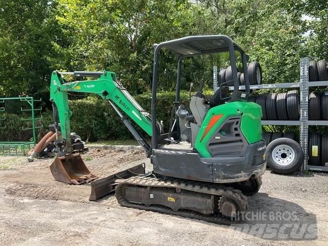 Bobcat E32I Lánctalpas kotrók