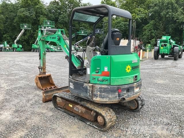 Bobcat E32i Lánctalpas kotrók