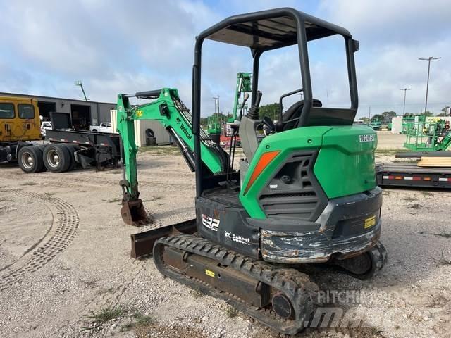 Bobcat E32I Lánctalpas kotrók