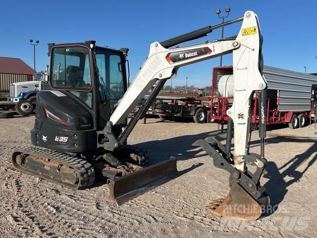Bobcat E35 Lánctalpas kotrók