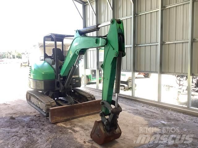 Bobcat E42 Lánctalpas kotrók
